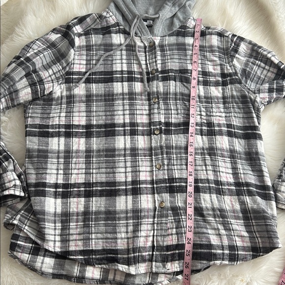 Time and Tru hooded flannel shirt - Picture 5 of 7